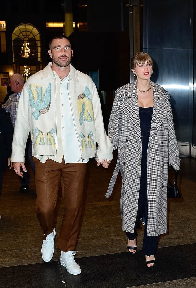 Travis Kelce and Taylor Swift hold hands on first date nght in public at Nobu, NYC